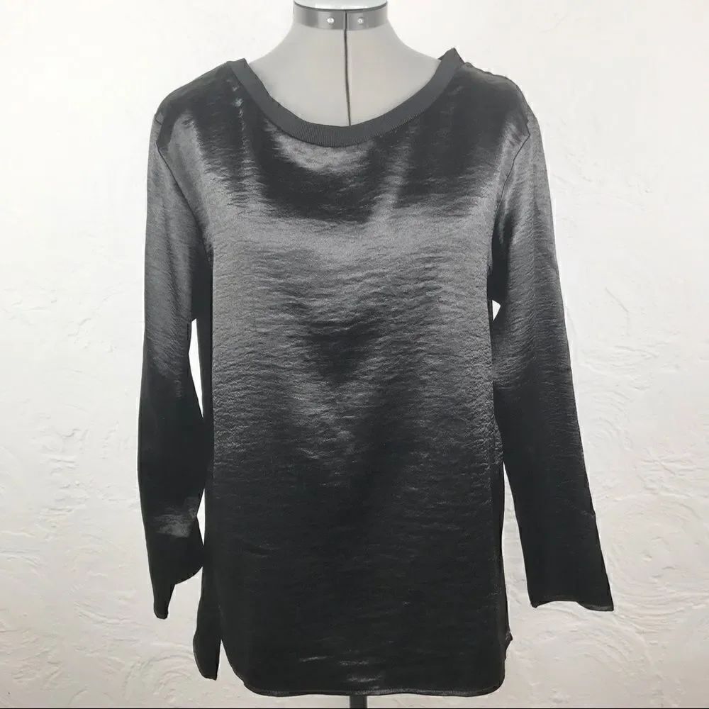 Libby Edelman Silky Solid Black Popover Blouse